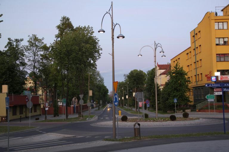 Oświetlenie ul. Odrodzenia w Lubinie