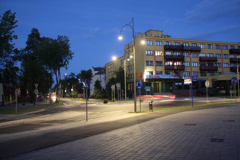 Oświetlenie ul. Odrodzenia w Lubinie