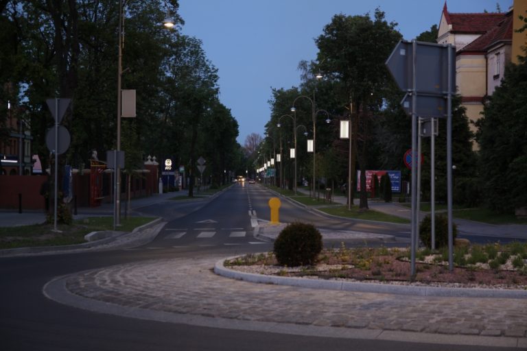 Oświetlenie ul. Odrodzenia w Lubinie
